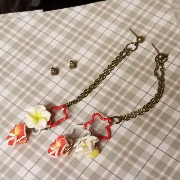 Home made/handmade Metal Dangle Stud Earrings with Acrylic Flowers #39 - Picture 7 of 15